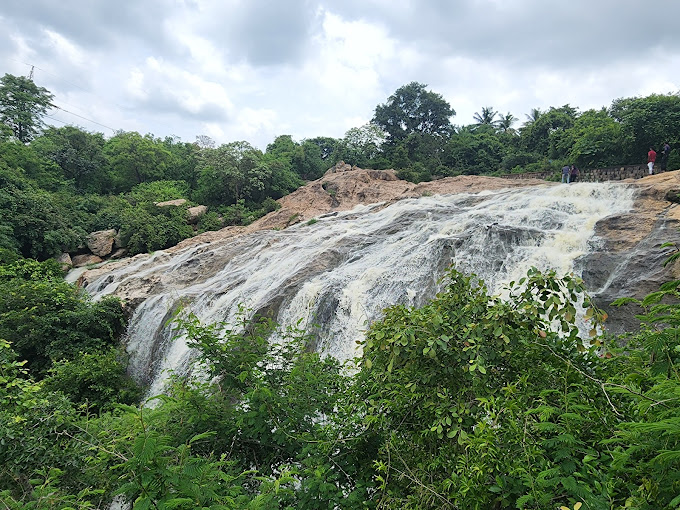 Thottikallu Falls